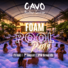 Fête mousse au bord de la piscine au Cavo Rooftop